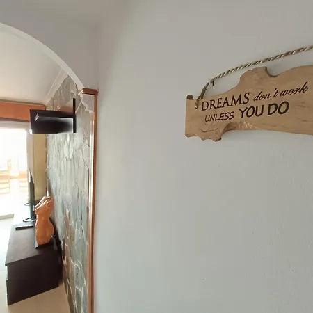 Ola Serena Appartement *